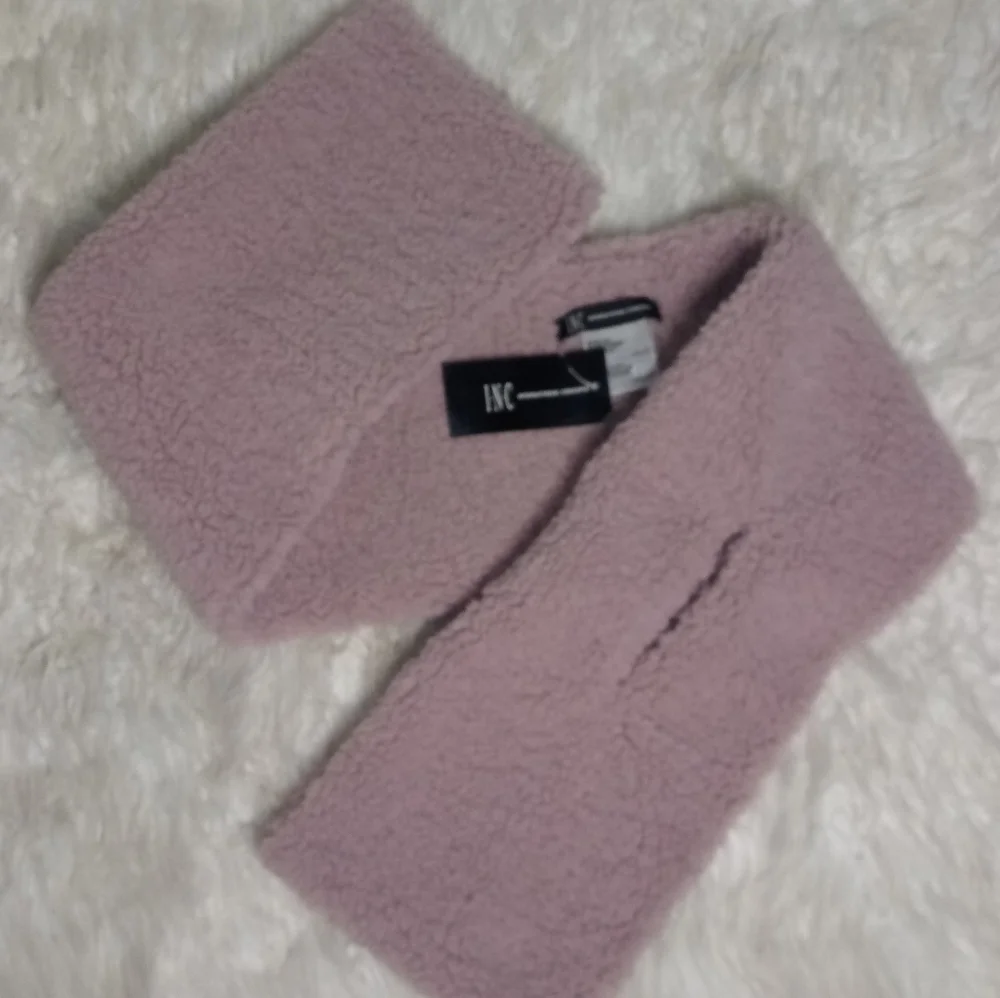 INC Faux-Sherpa Pull-Through Muffler Scarf - Picture 3 of 4